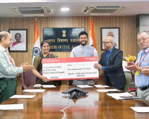 Album cover for नवीनतम फोटो